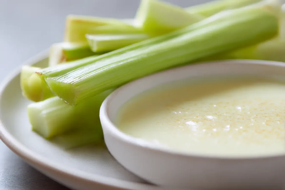 Savoureuse fondue de poireaux au Cookeo, crémeuse et onctueuse.